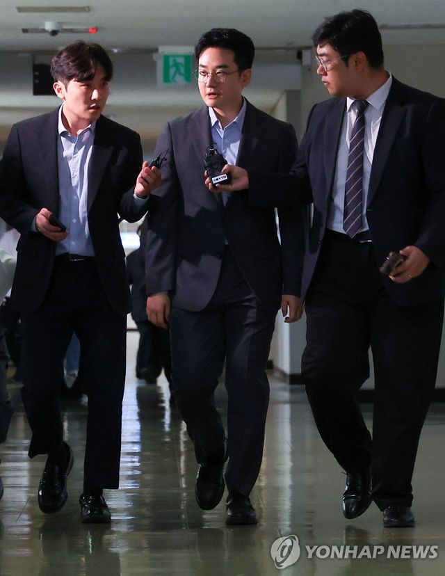 피습 자작극 의혹 정이한, 구속 갈림길