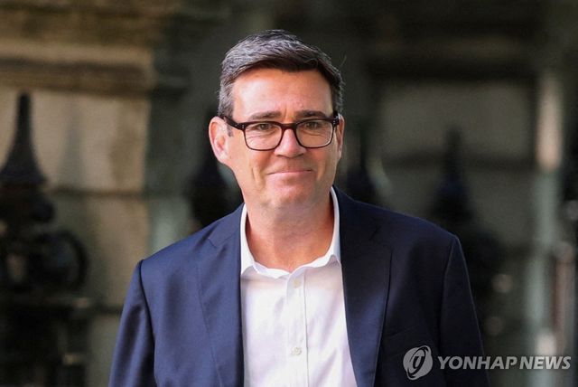 차기총리 유력 버넘 의원