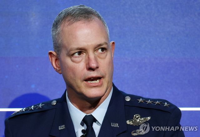 그린케위치 사령관