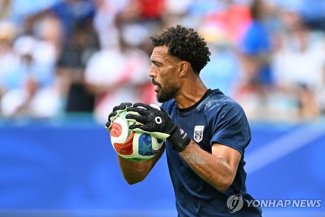 카보베르데 국가대표 골키퍼 보지냐.