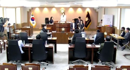 10일 대전 대덕구의회 의장 투표 절차 진행 모습
