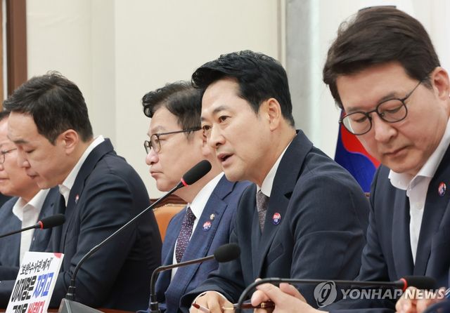 국민의힘 장동혁 대표, 최고위원회의 발언