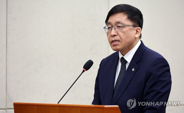 업무보고 하는 강동완 중앙선관위 사무총장 대리