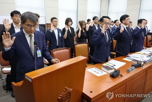 선관위 국조특위 3차 청문회 증인 선서