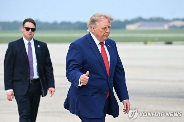 오하이오 방문길 오른 트럼프 