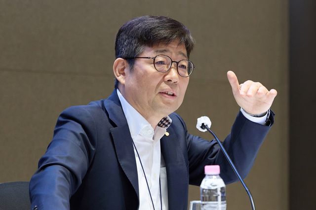 유상대 한국은행 부총재 기자간담회