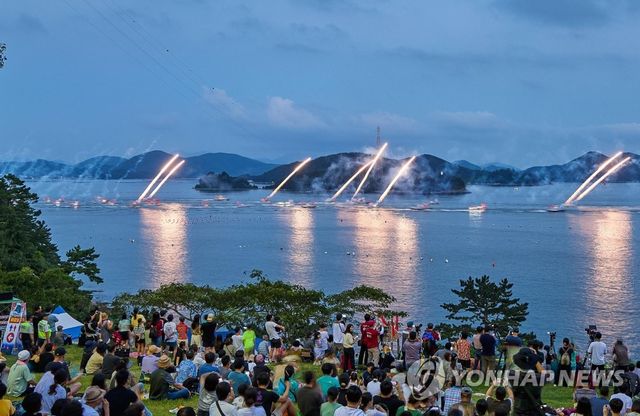 2023년 열렸던 제62회 통영한산대첩축제 한산대첩 재현 행사