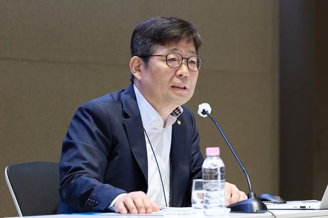 유상대 한국은행 부총재 기자간담회