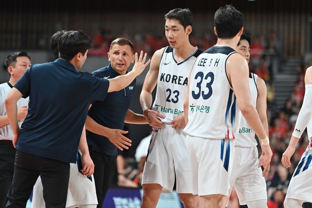 남자농구 대표팀 마줄스 감독