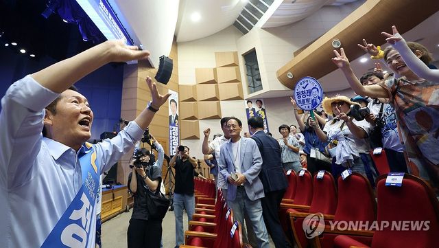 정청래, 부울경서 웃었다.