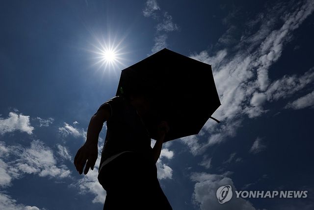 장맛비 그치자 폭염