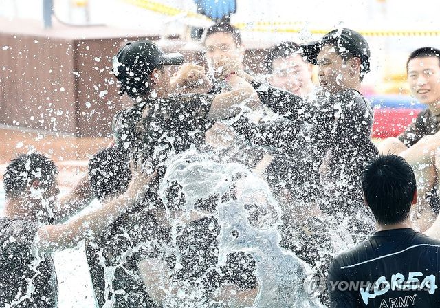 물놀이로 더위 타파