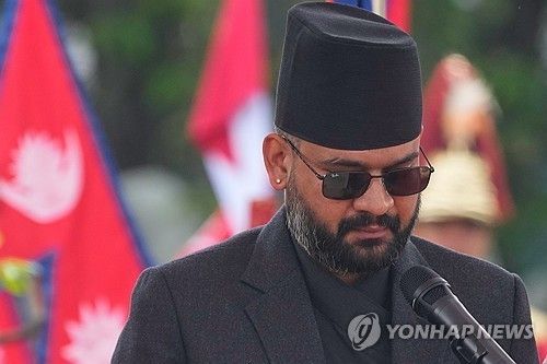 발렌드라 샤 네팔 총리 