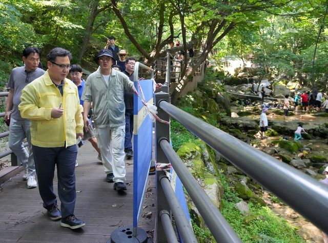 정창수 강북구청장, 우이동 계곡 현장점검