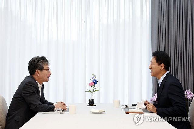 유승민 전 의원 만난 오세훈 서울시장