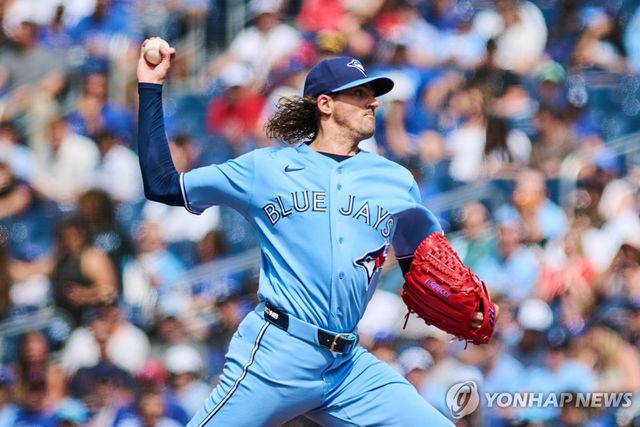 MLB 토론토에서 시카고 컵스로 이적한 고즈먼
