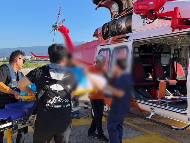 지난 3일 소방헬기를 이용해 제주에서 부산지역 상급종합병원으로 이송 중인 산모