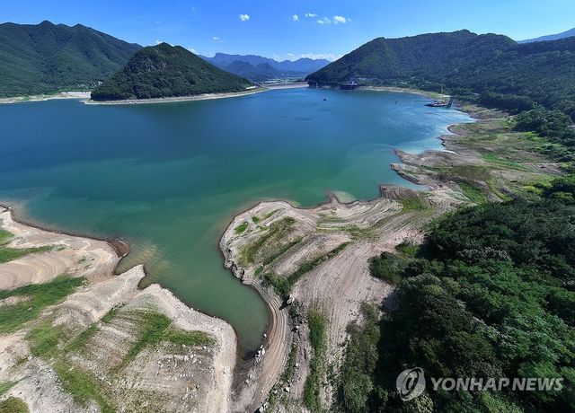 낙동강 운문댐 저수율 29.7%…가뭄 '심각'