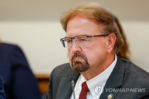 척 에드워즈(공화·노스캐롤라이나) 미 연방 하원의원