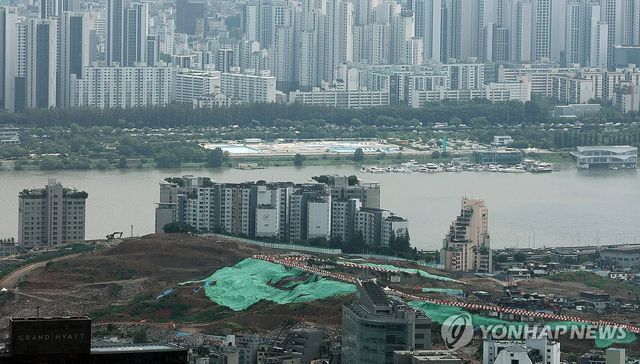 이 대통령, '서울에는 택지가 없어 고민'