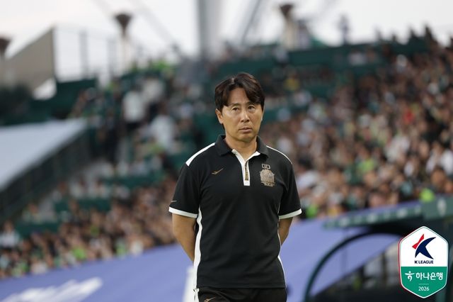 근심 깊은 FC서울 김기동 감독