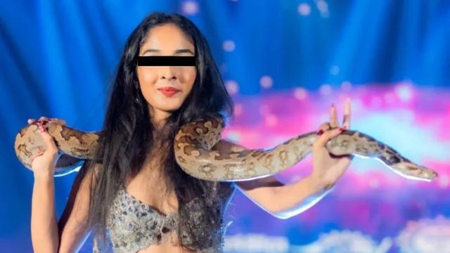 미인대회서 비단뱀과 춤춘 스리랑카 여성