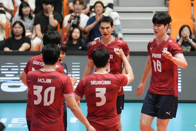 지난 7월 26일 충북 제천체육관에서 브라질과 평가전을 치른 한국 남자배구 대표팀