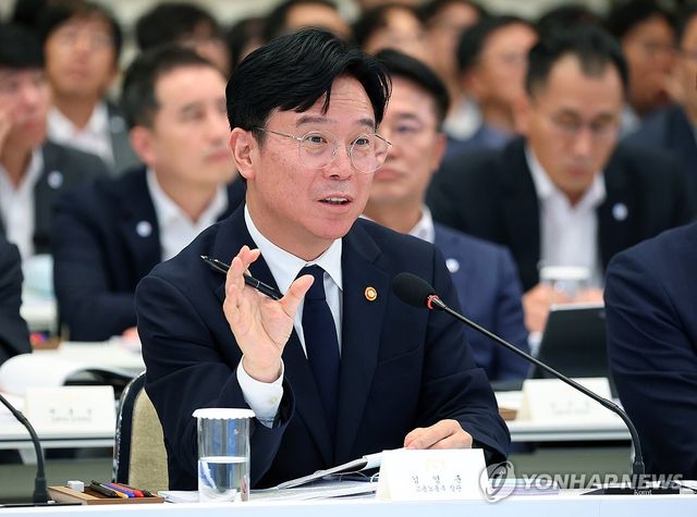 김영훈 고용노동부 장관