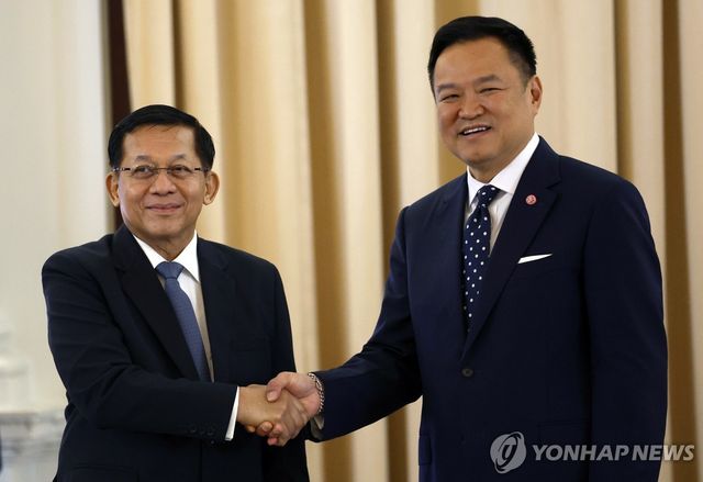 태국 방문한 미얀마 대통령과 태국 총리