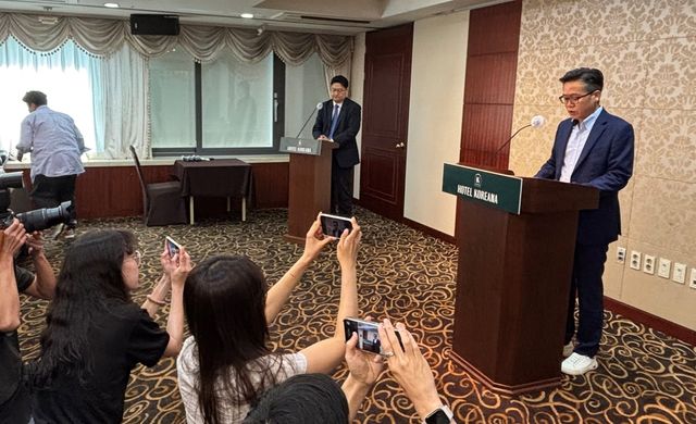 한미약품그룹 법인카드 의혹 제보자 기자회견