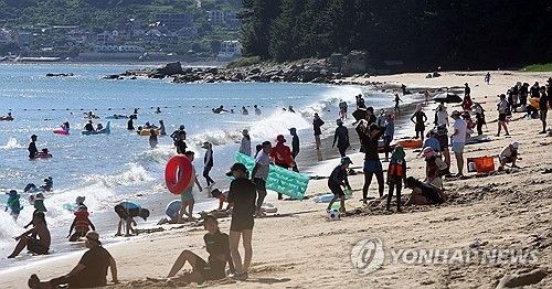 거제 구조라해수욕장