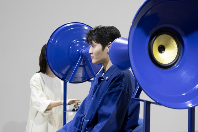 박혜수 작 '휴먼렌탈서비스: 듣기만 하는 사람'