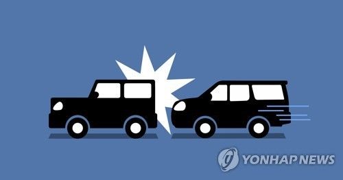 SUV - SUV 추돌사고 (PG)