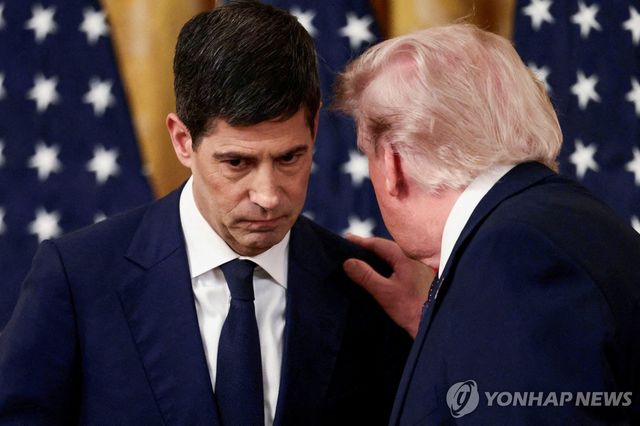 케빈 워시 미 연방준비제도(연준·Fed) 의장과 도널드 트럼프 미국 대통령