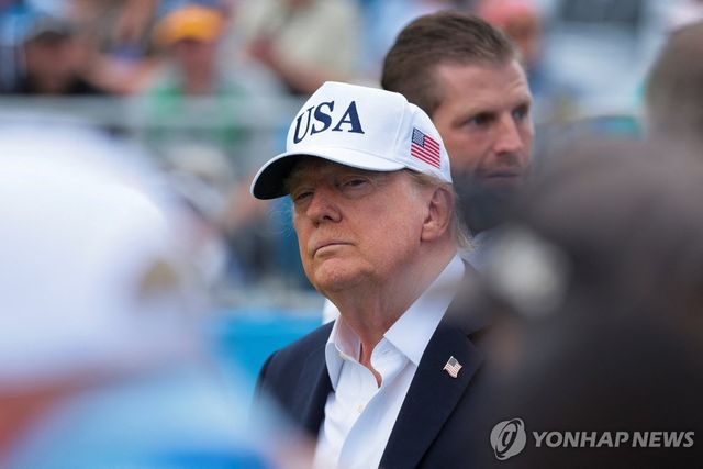아이리시 오픈 참관하는 트럼프