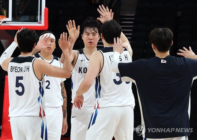 이현중 ‘3점 성공’
