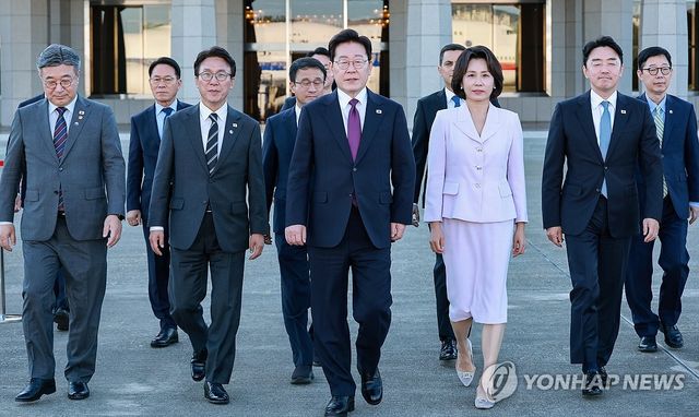 이재명 대통령 출국