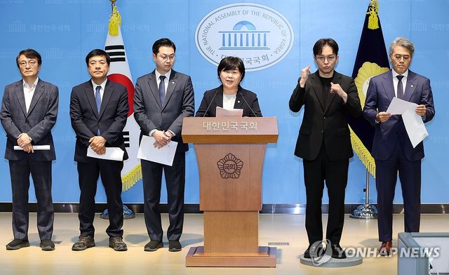 조희대 대법원장 대법관 재제청 거부 관련 민주당 법사위원 기자회견