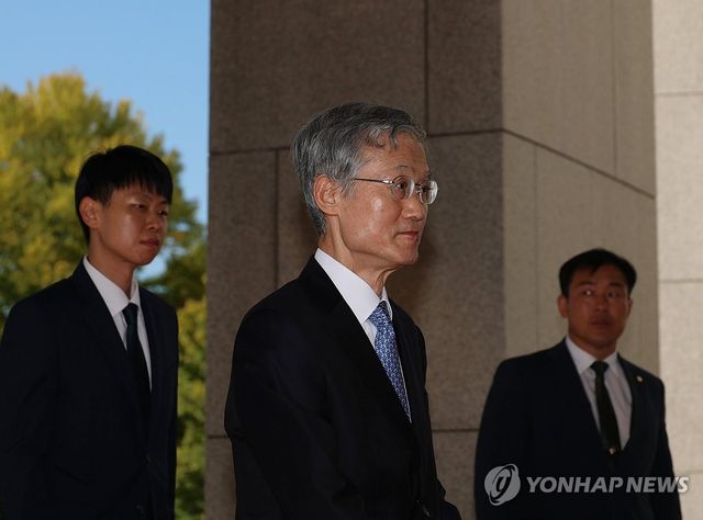 조희대 대법원장 출근