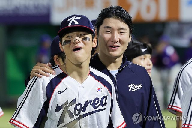 기분 좋은 투타 에이스
