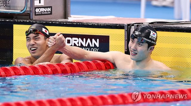 200m 자유형 은메달 획득한 황선우