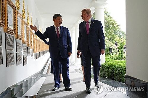 백악관 함께 둘러보는 미중 정상 