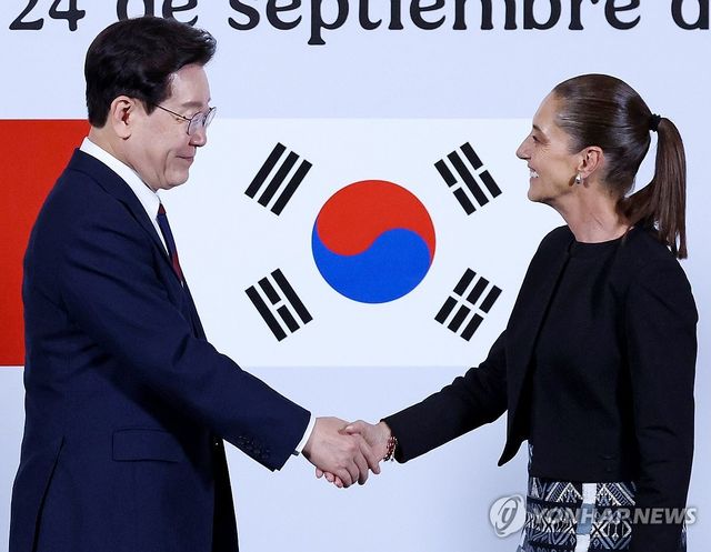 공동언론발표 마친 한-멕시코 정상