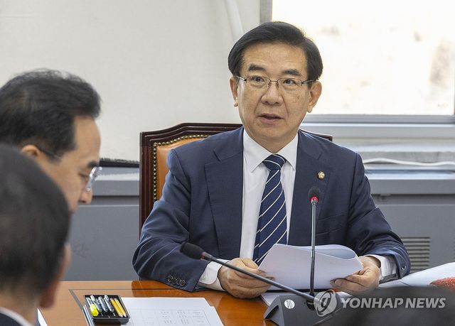 기재위 예결소위에서 처리 안건 설명