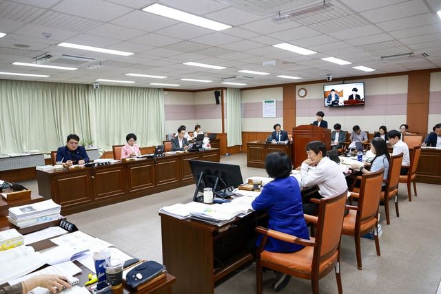김해시의회 행정사무감사 