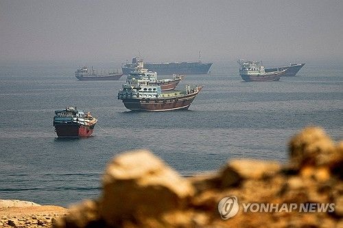 호르무즈 해협 인근 선박들