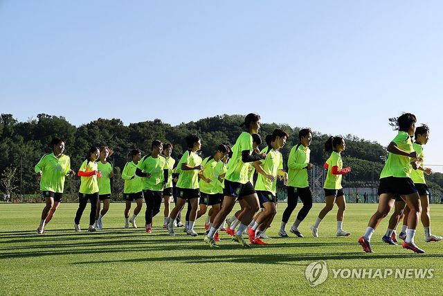 훈련하는 아시안게임 여자 축구 대표팀