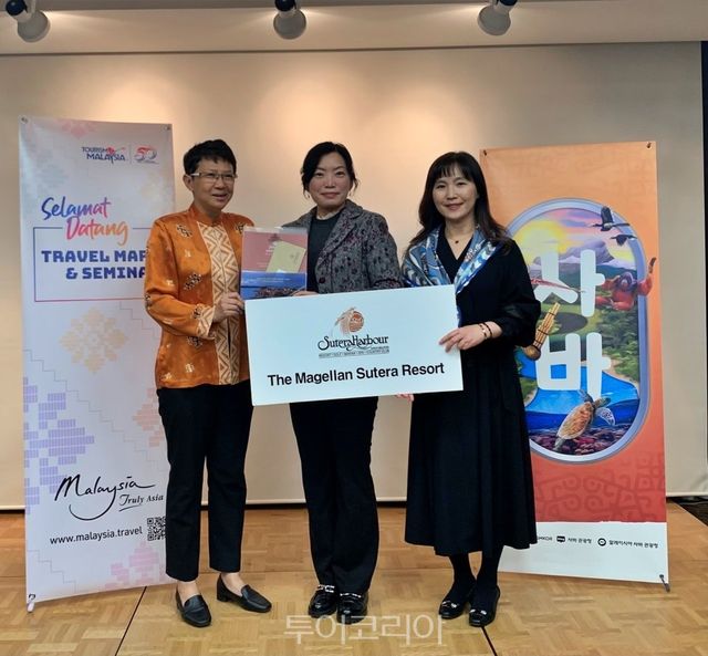 (왼쪽부터) 사바주 Tay Shu Lan (Deputy General Manager), 초이투어 최숙경 대표, 수트라하버 리조트 허윤주 대표