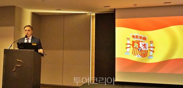 가르시아 카르바요(García Carbayo) 살라망카 시장 겸 스페인 세계유산도시그룹 회장