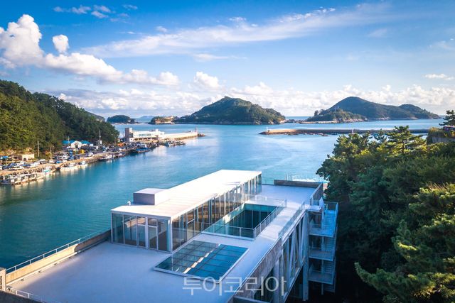 스페이스 미조, 기획전시 ‘남해의 색’ 스페이스 미조 풍경